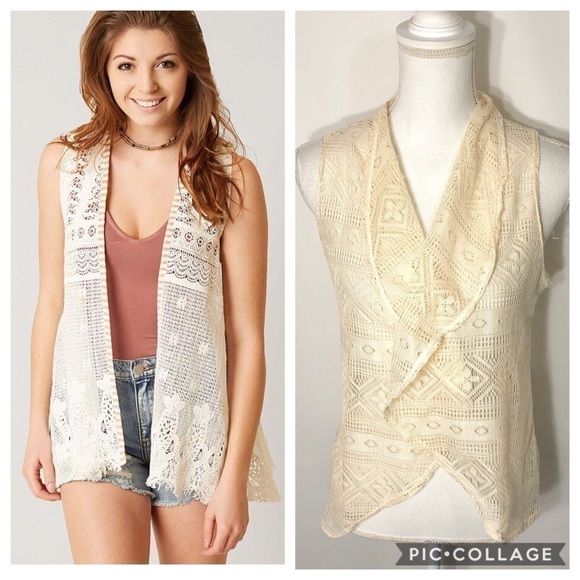 C’est La Vie Crochet Vest Small Ivory Cream Hippie Boho - Picture 1 of 7